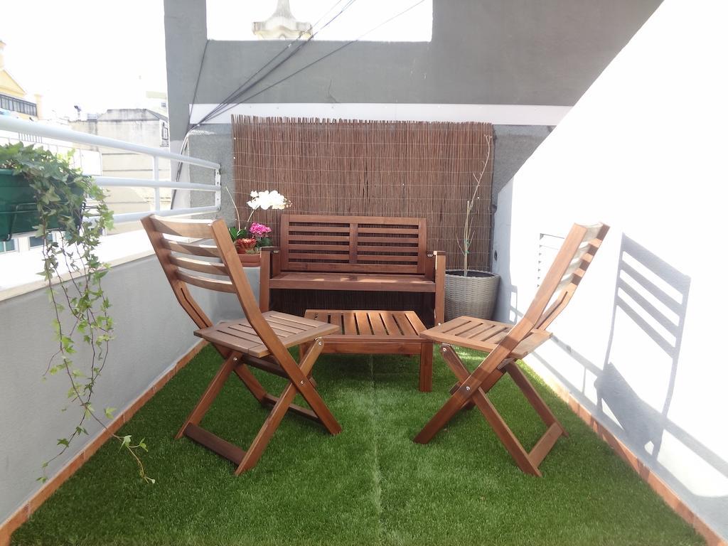 Three-Bedroom Apartment Terrace